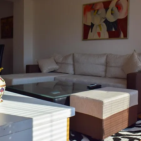Apartamento B&w Flat Skopie